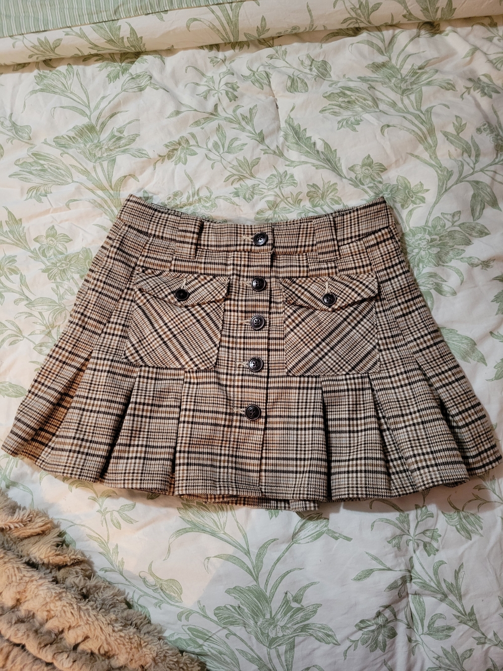 American Eagle Outfitters Beige Plaid Pleated Button-Front Mini Skirt